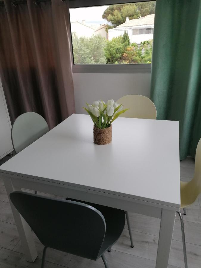 Appartement La Pinede Груиссан Экстерьер фото